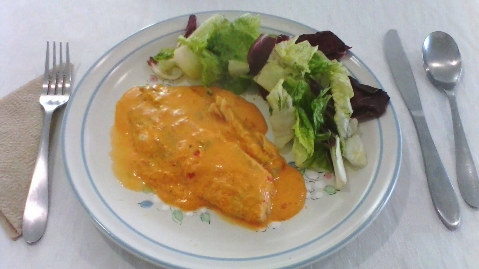 Filetes De Pescado En Salsa De Avellana Con Pimiento
