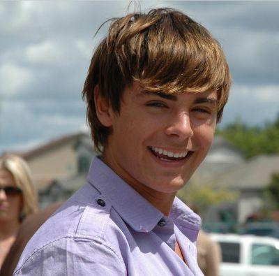 Site Blogspot   Efron Hairstyle on Hairstyles  Zac Efron Hairstyle