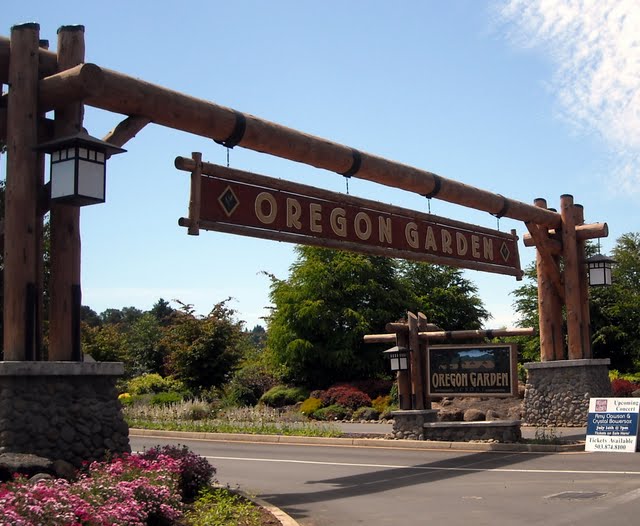 Have Retirement. Will Travel. Silverton and Salem Oregon in the