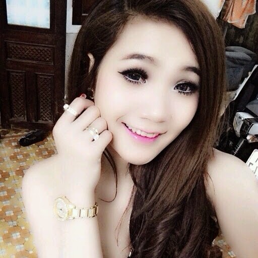 Bộ ảnh gái ngoan khoe hàng ngày lễ