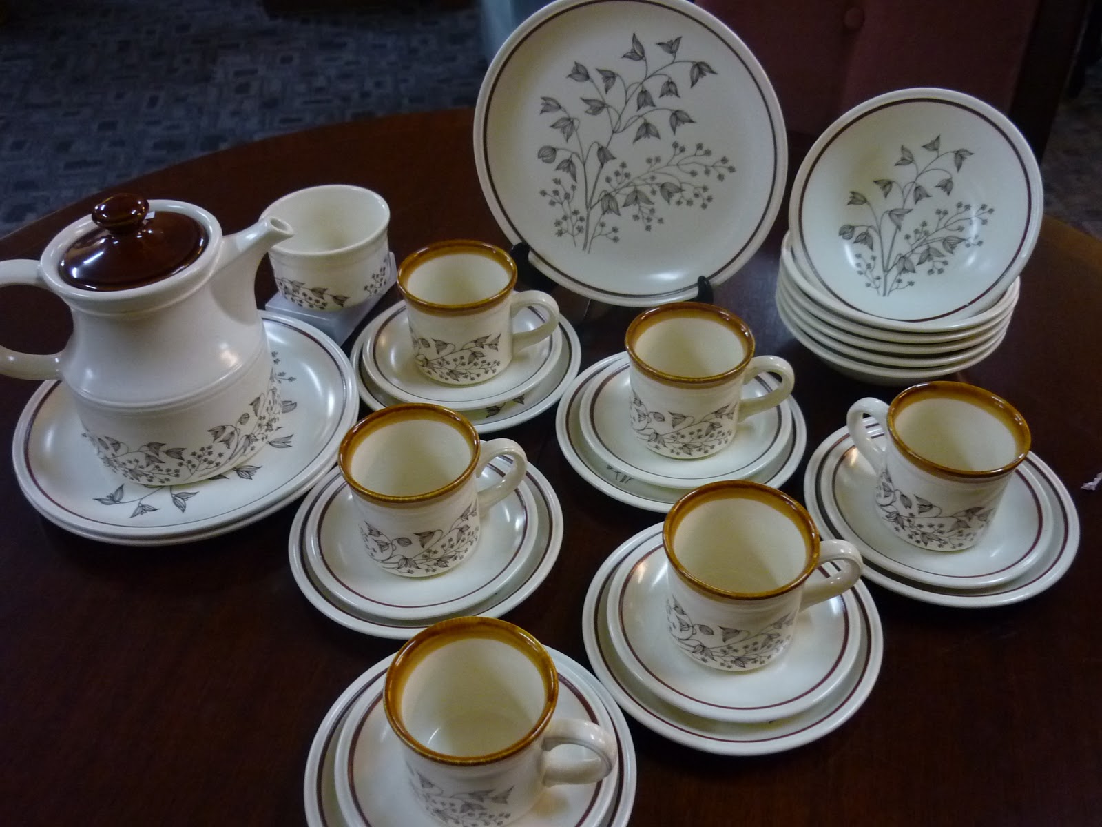 Vintage Teaware & Collectibles Ironstone Biltons tableware from