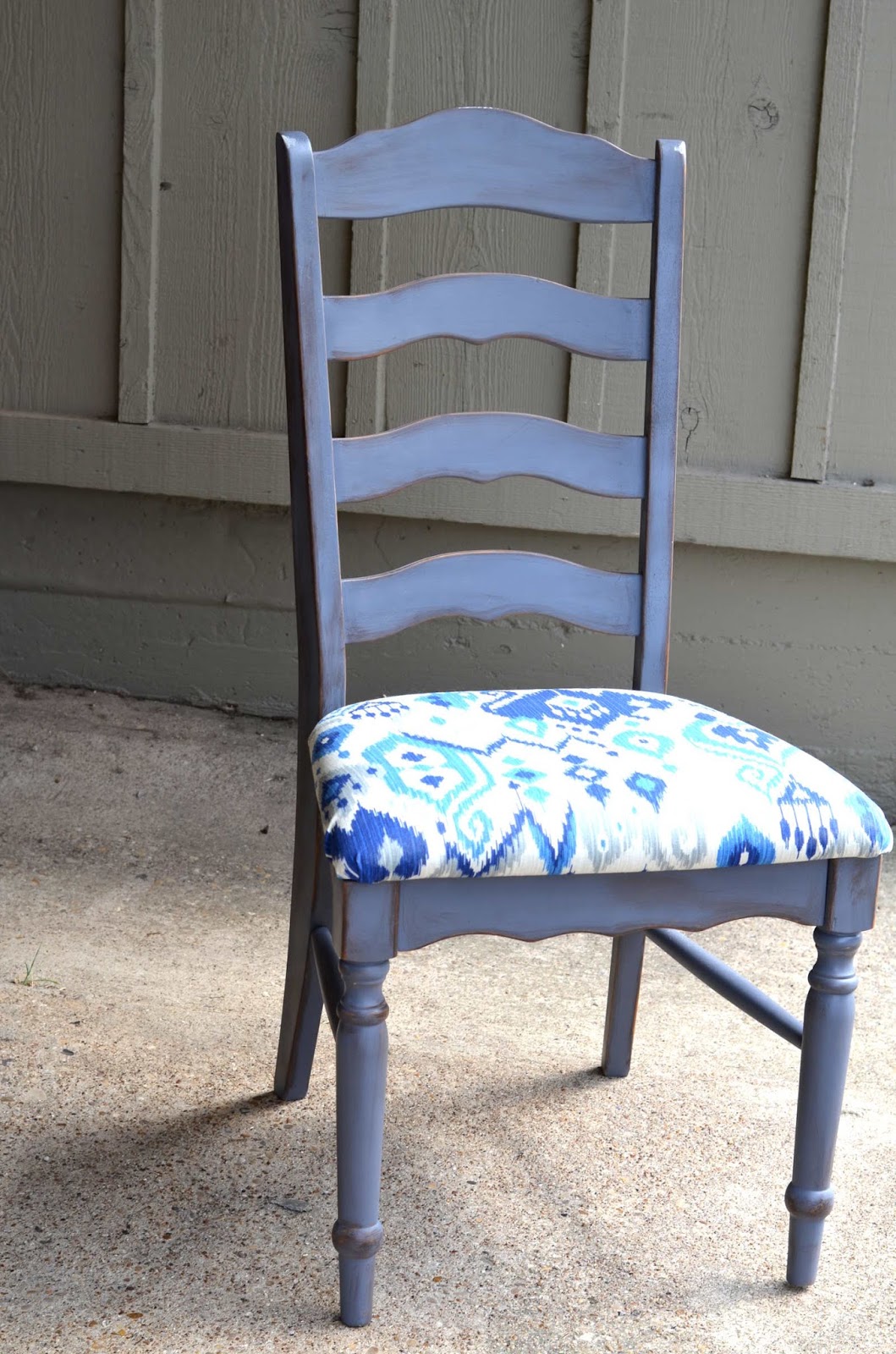 The Curious Critter Distressed Chairs DIY