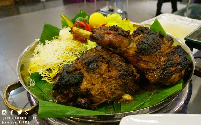 Ayam golek, bufet, bufet ramadhan, buka puasa, byrawlins, byrawlinsdotcom, Hotel Puri Pujangga, food review, iftar,  kampung, makan, puasa