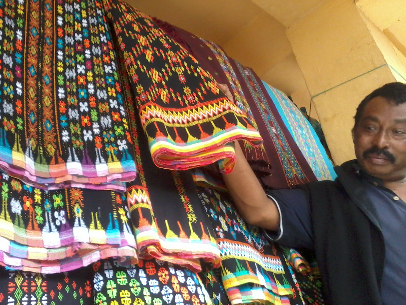 Citra Indonesiaku Kain Songke Manggarai