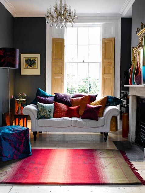 jewel tone colors decorate interiors maisonboheme