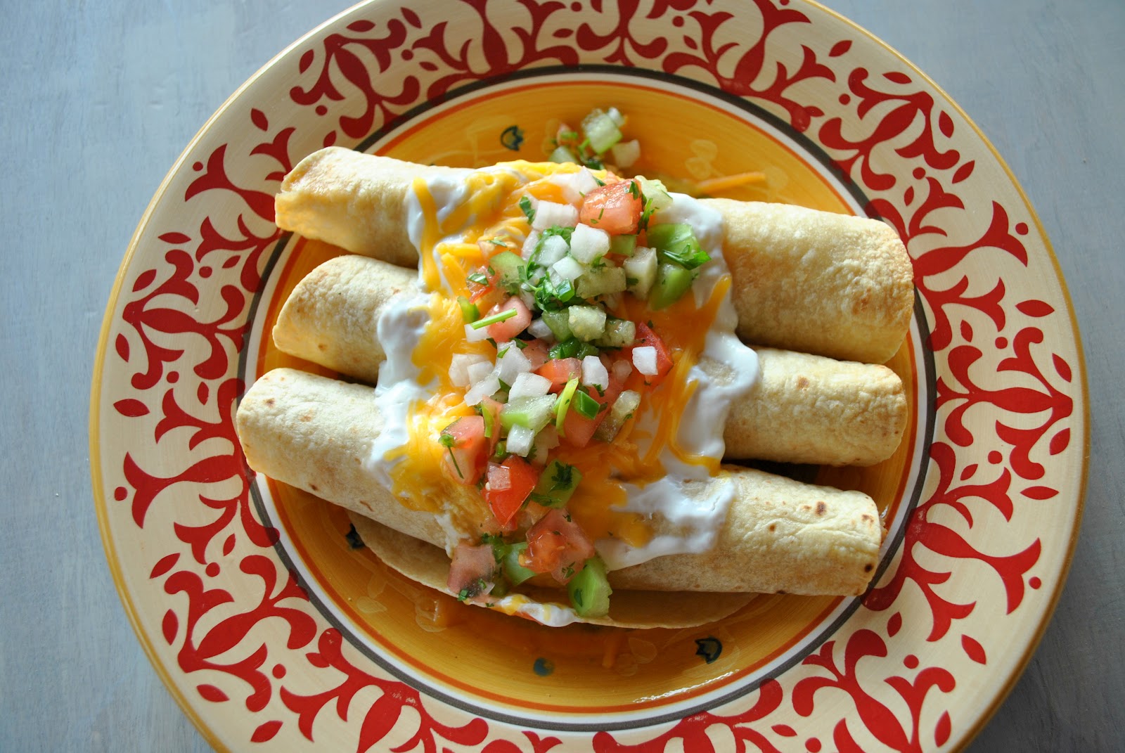 pollo fundido flautas...