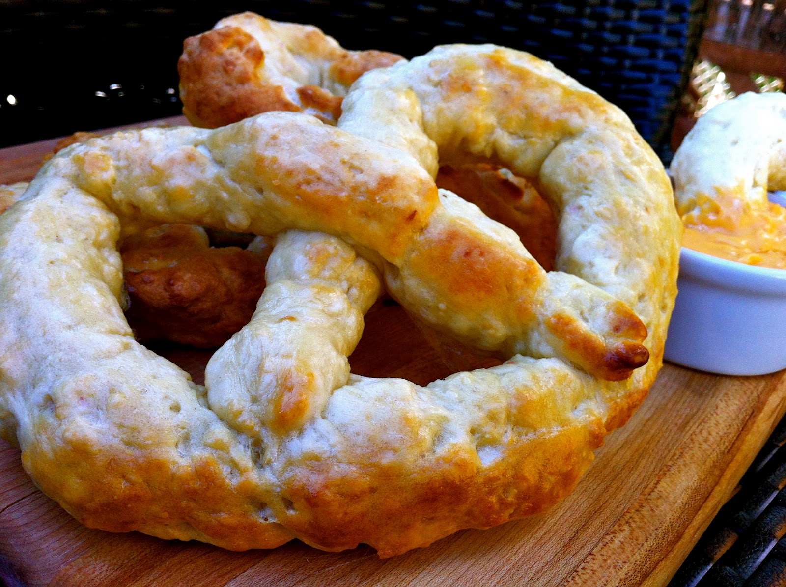 Delaine's Skinny Delights Big Soft Pretzels