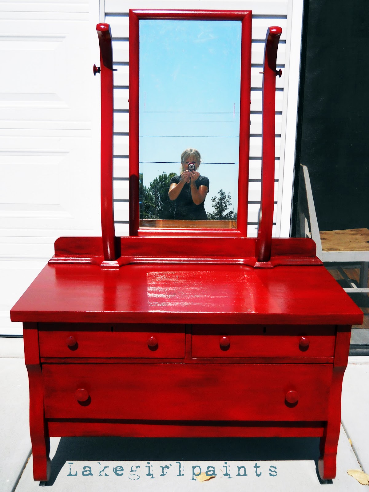 Lake Girl Paints Furniture Redo In Red