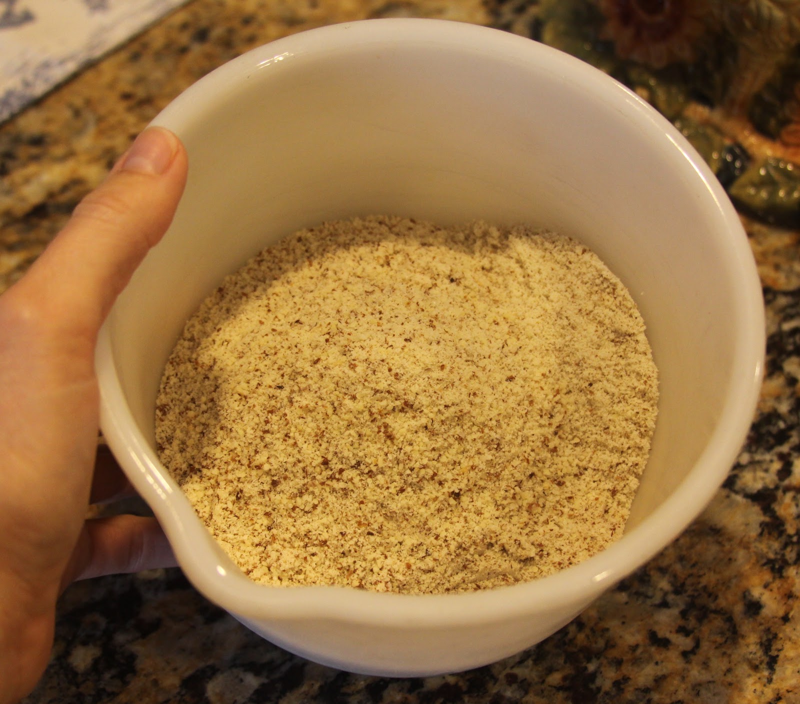 The Homemade Housewife Homemade Almond Flour + Cake Recipe!