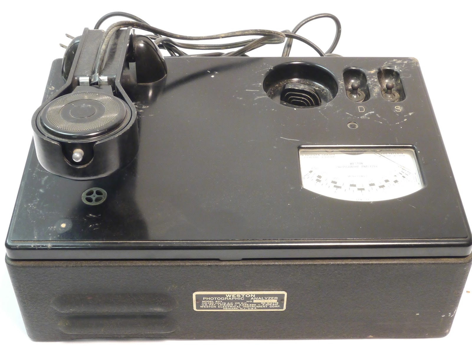 Magnum Arts Vintage Darkroom Equipment Up For Auction