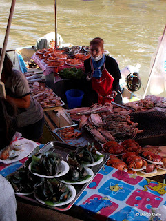 MERCADO FLOTANTE DE AMPHAWA. TAILANDIA