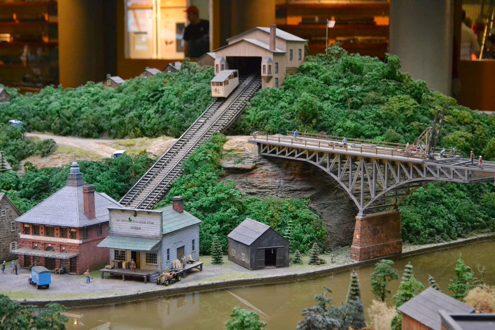 Travels and Wandering Miniature Railroad Village CarnegieScienceCenter