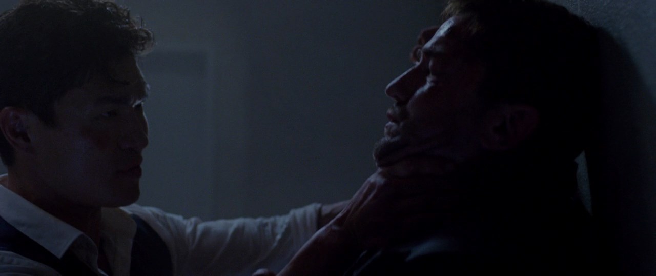 Olympus Has Fallen 2013 BluRay 480p 720p Pahein