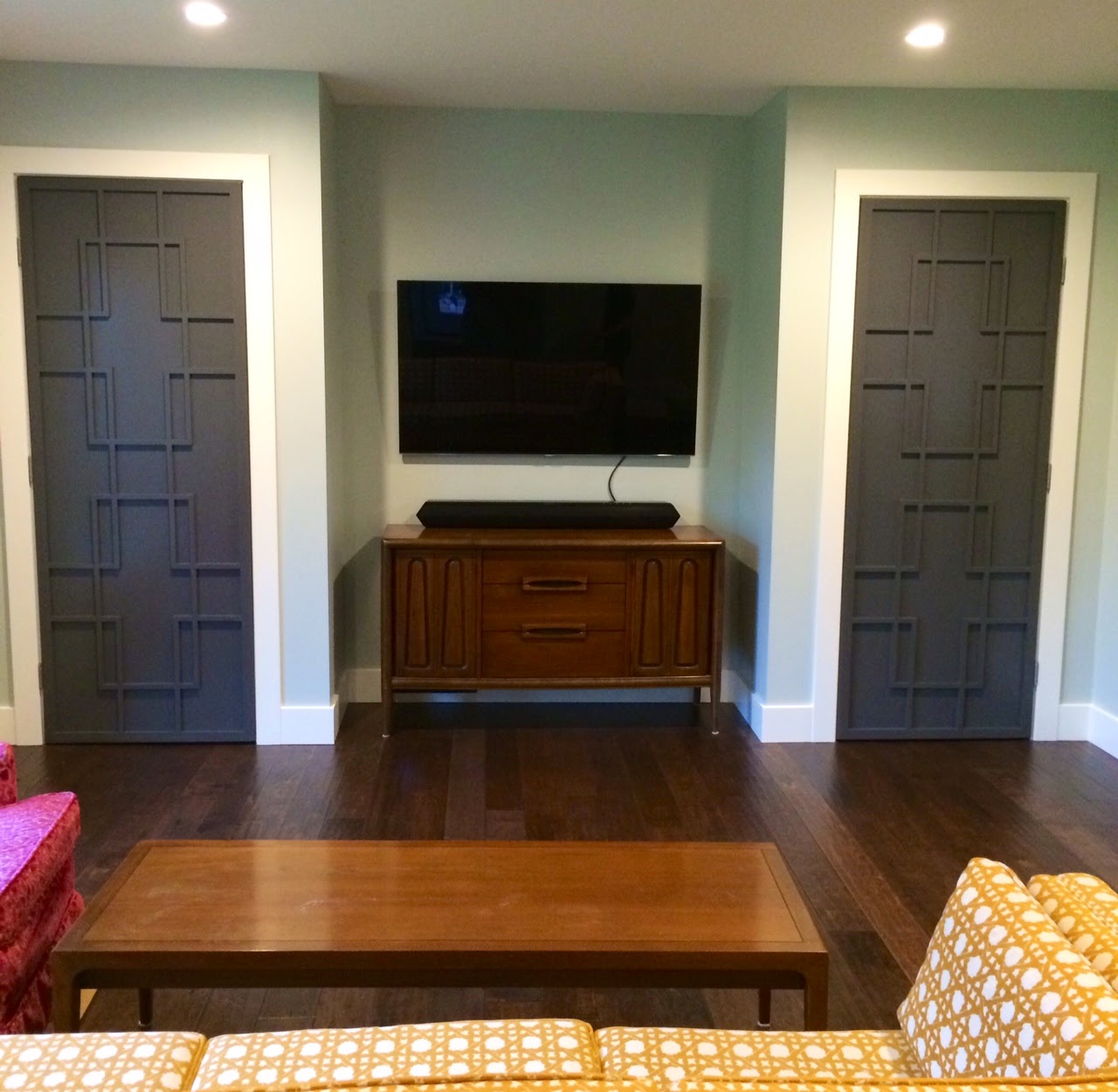 JULIE PETERSON Simple Redesign FANCY UP FLAT SLAB DOORS WITH TRIM AND HIDING A CABLE BOX