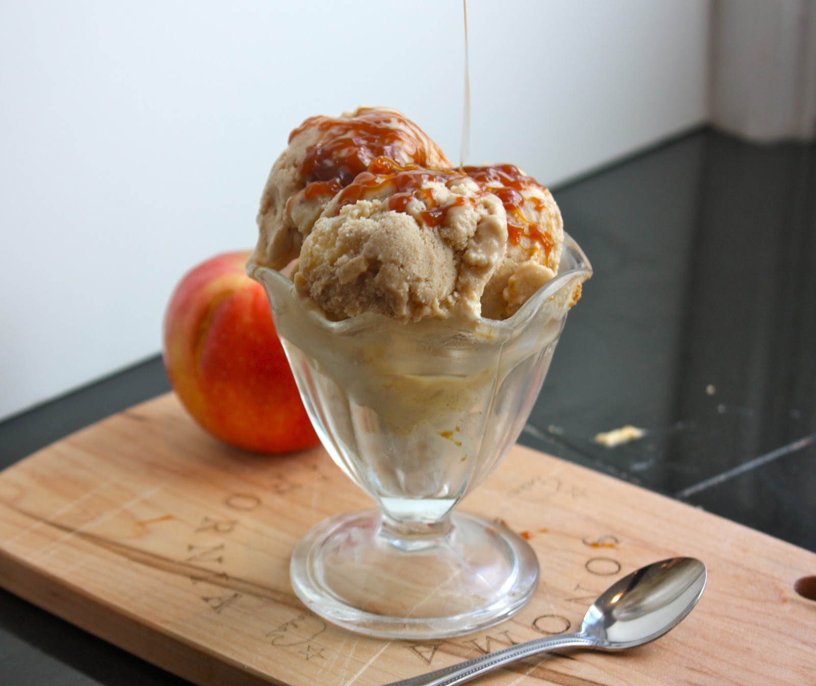 apple pie ice cream Cannella Vita