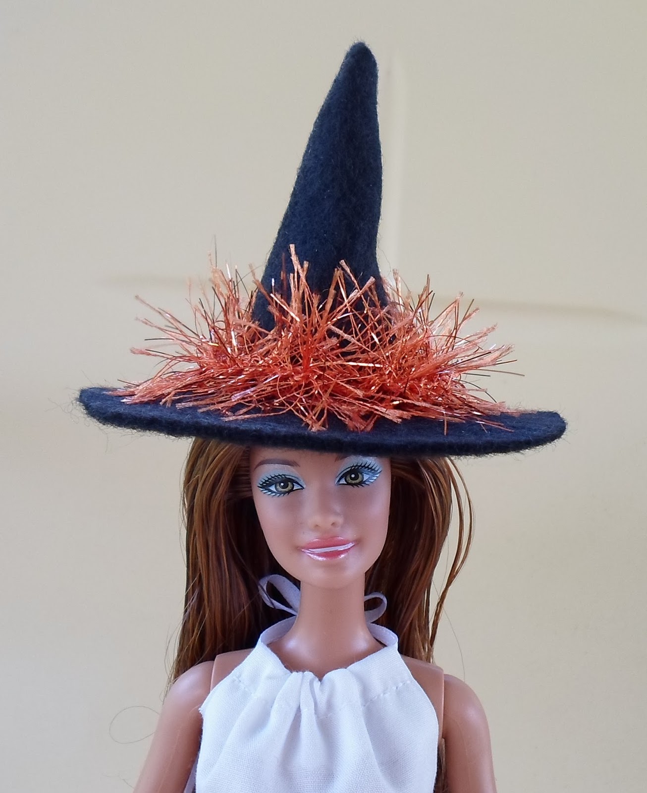 Happier Than A Pig In Mud: Felt Witch Hat for Barbie