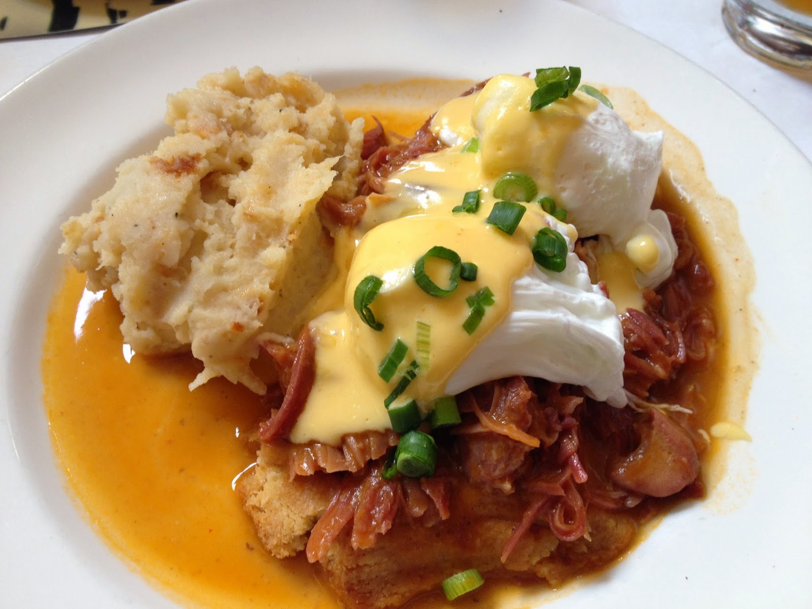 Thanksgiving corporate party tablescapes