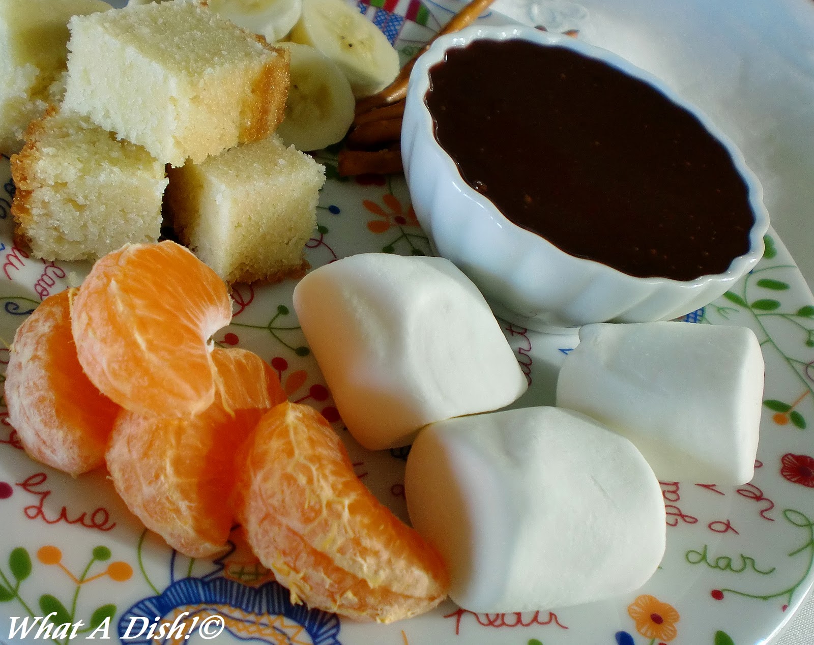 What A Dish! Chocolate Fondue + Yummy Pound Cake Recipe