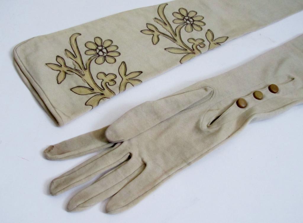 All The Pretty Dresses Edwardian Gloves