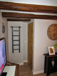 Era Sera Craft: Nuestra casita de la montaña: salon