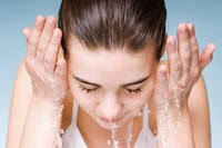 Tips Merawat Kecantikan Wajah Tips Merawat Kecantikan Wajah