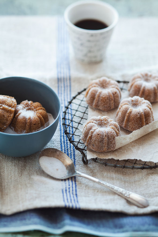 Pear, hazelnut and brown butter mini bundt cakes recipe | Cannelle et Vanille