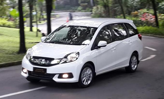 Mobil Honda Mobilio