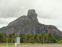 PEDRA MONTE PESCOÇO