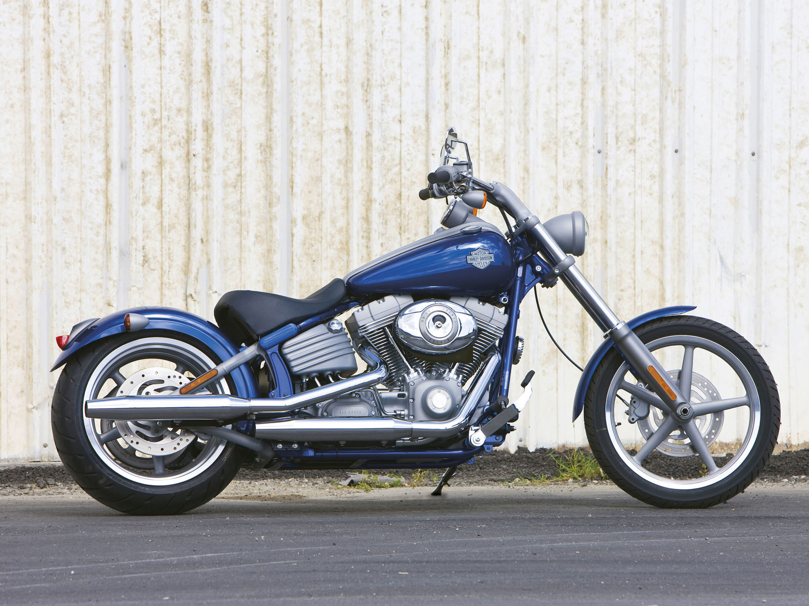 HarleyDavidson pictures. 2009 FXCW Softail Rocker
