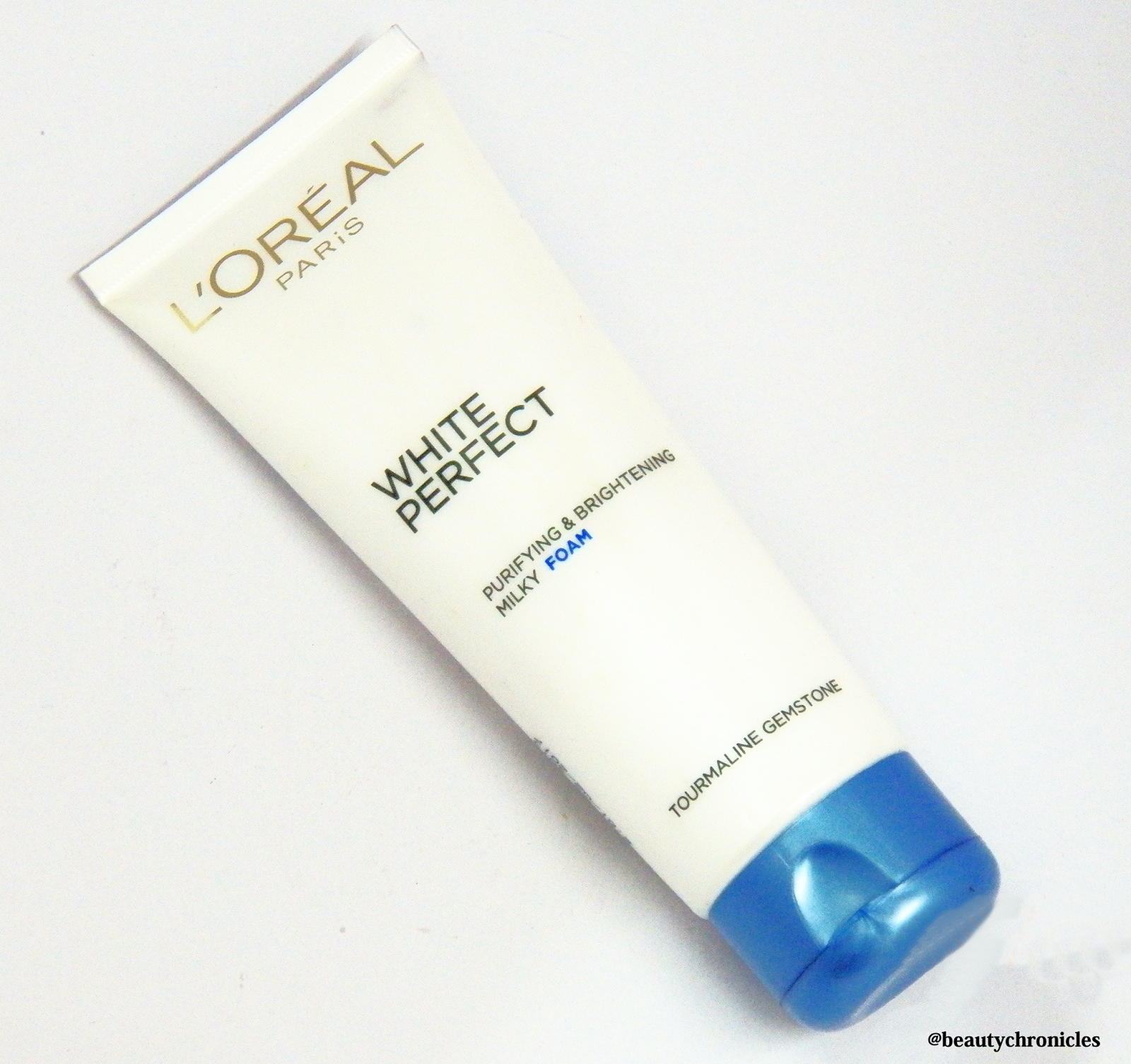 Beauty Chronicles LOREAL White Perfect Purifying & Brightening Foam REVIEW
