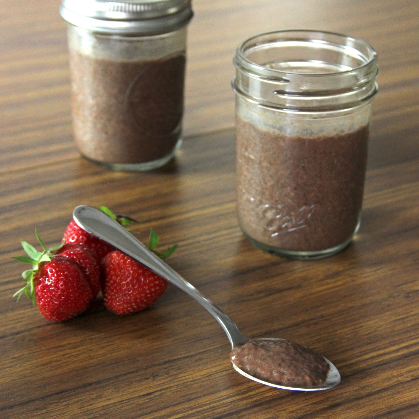 Young Idealistic Baker Mint Chocolate Chia Seed Pudding in Mason Jars