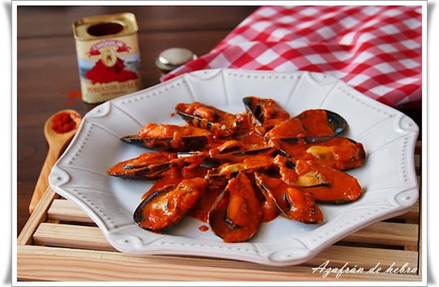 Mejillones En Salsa Roja Picante
