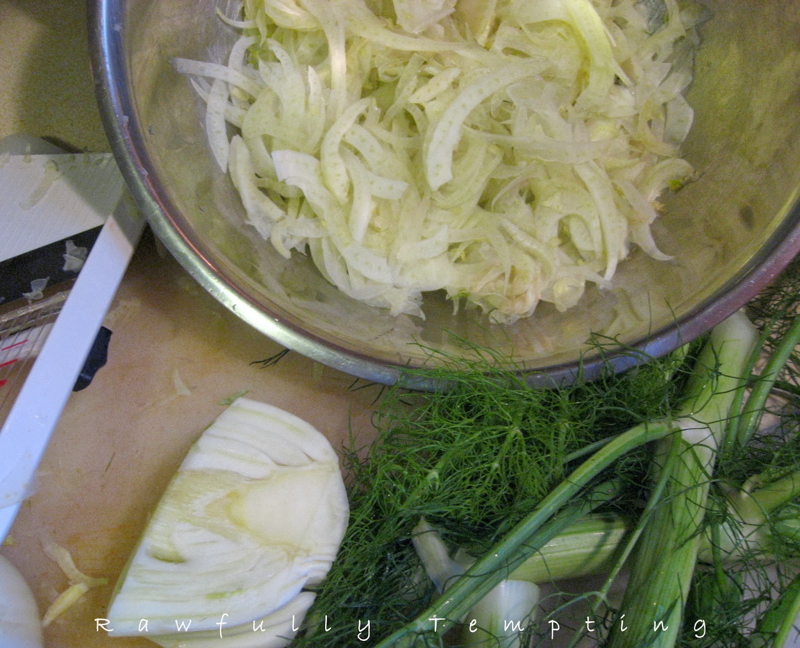 1 cup green cabbage, finely shredded