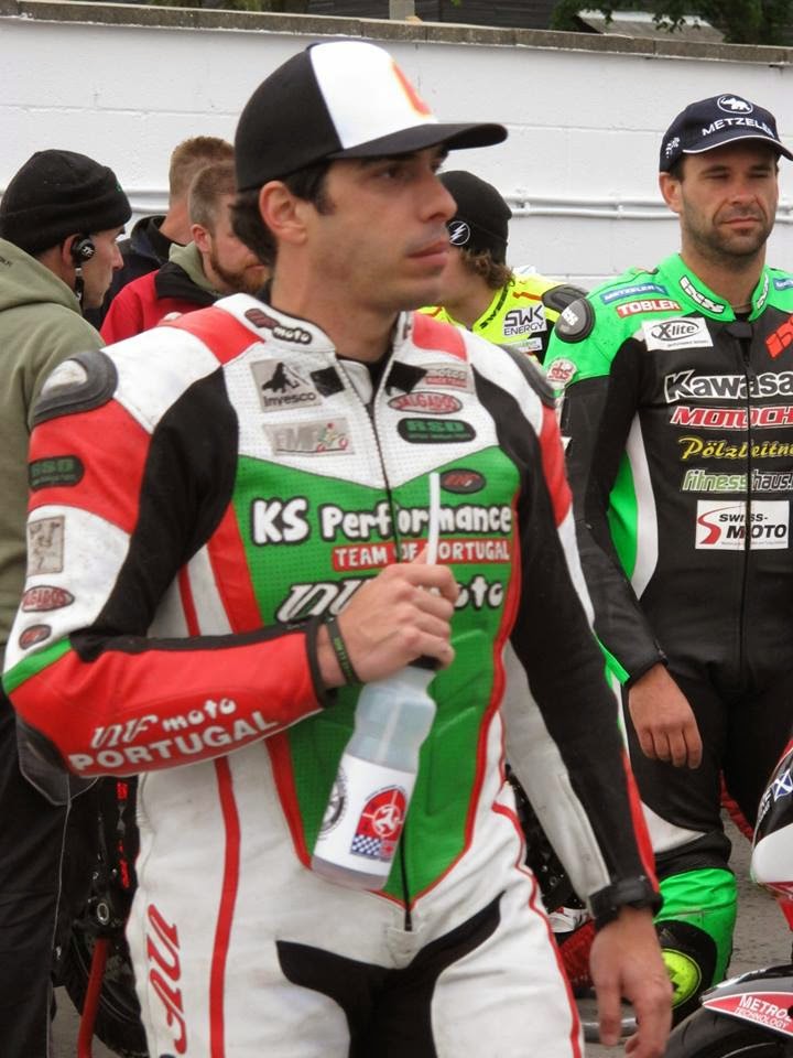 Nuno Caetano foi o único português no TT Ilha de Man - Desporto - Andar de  Moto