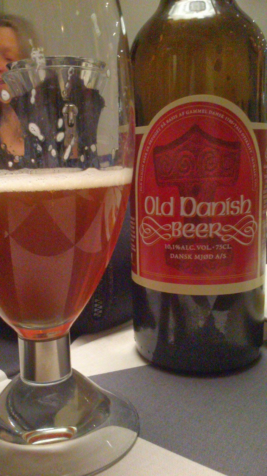 Tid til en øl Tid til en øl Old Danish Beer / Albairisch Dunkel