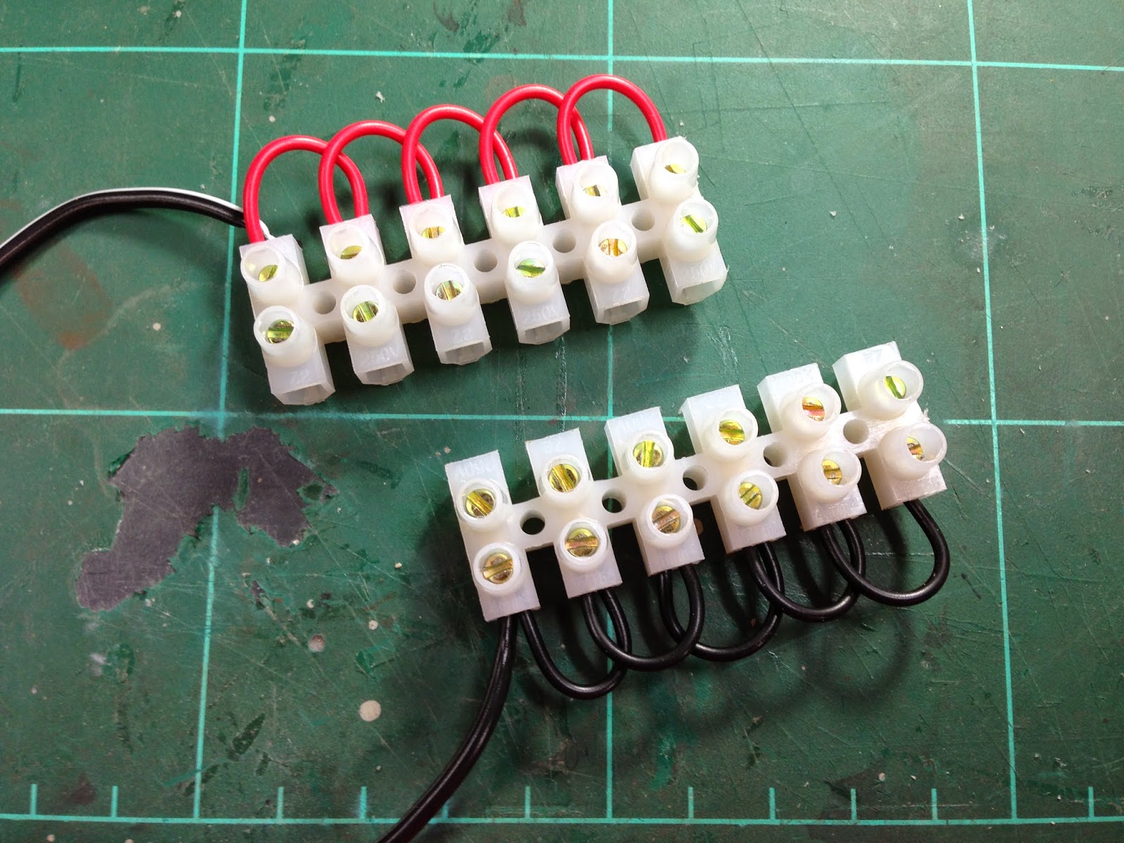 Installing Detection & Signals on the JL&T... Model Railroad Hobbyist