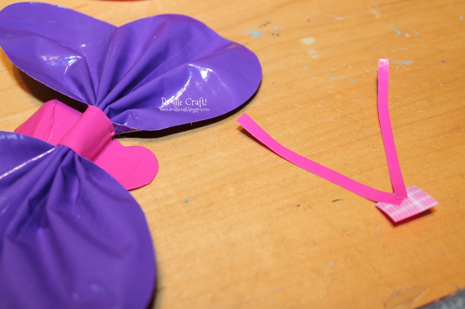 Doodlecraft Butterfly Duct Tape Hairbow!