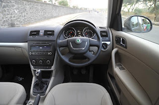 skoda yeti 2012 interior and steering
