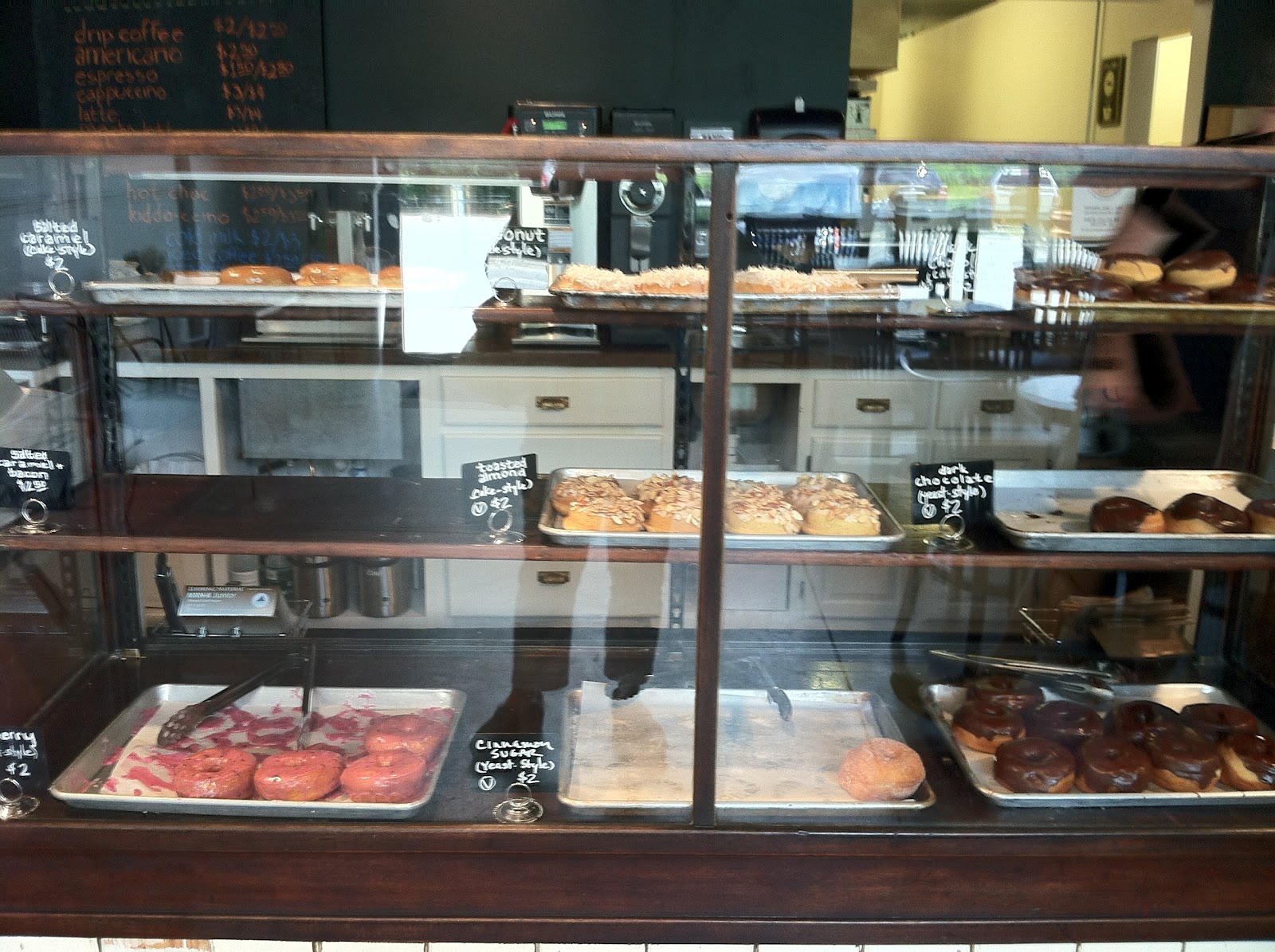 duchess fare GO & TRY >>> Revolution Doughnuts
