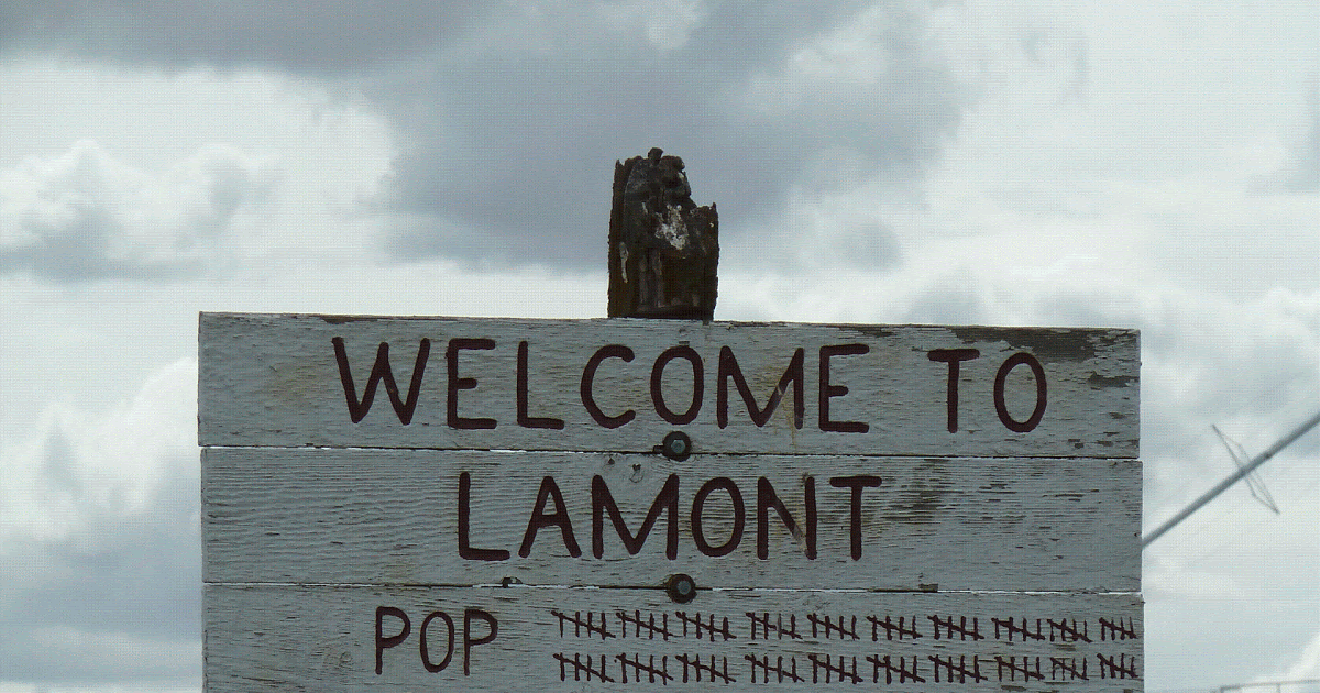 Travels with Margaux Lamont, Washington