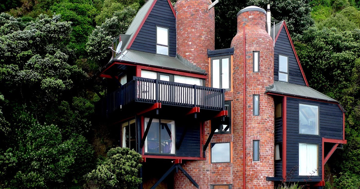 Behind the Scenes at DayOut Athfield Designed House in Eastbourne