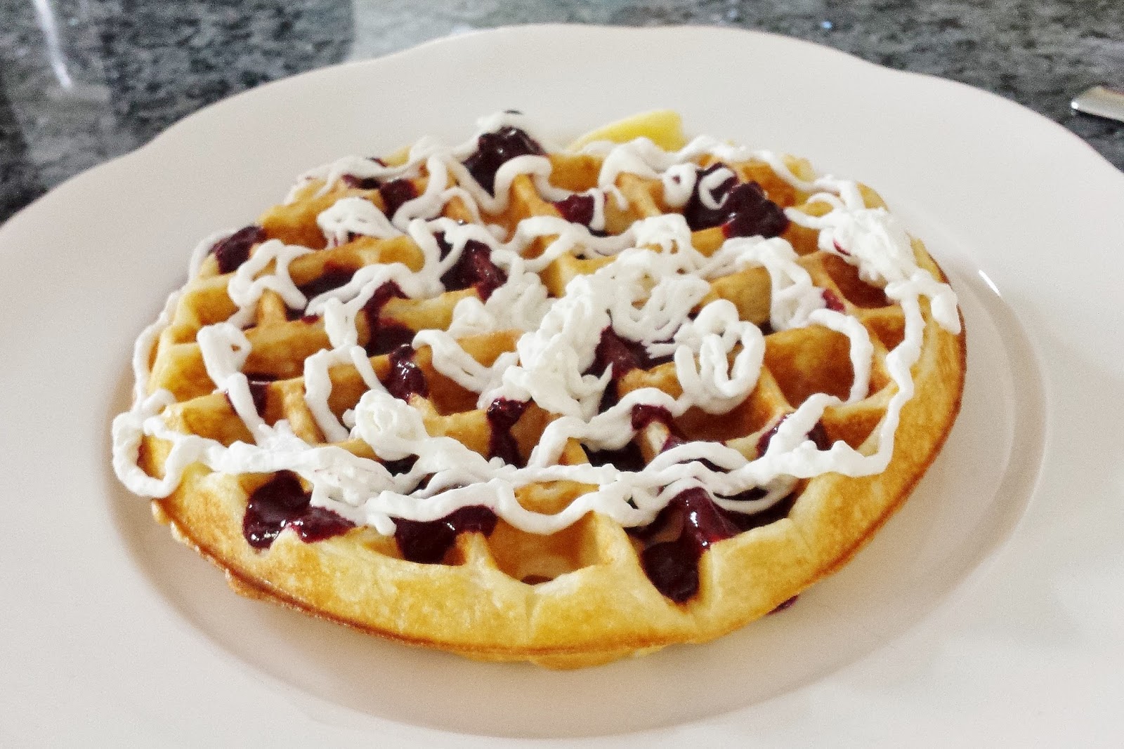 J R L i n d z The Inn at Manchester Waffles