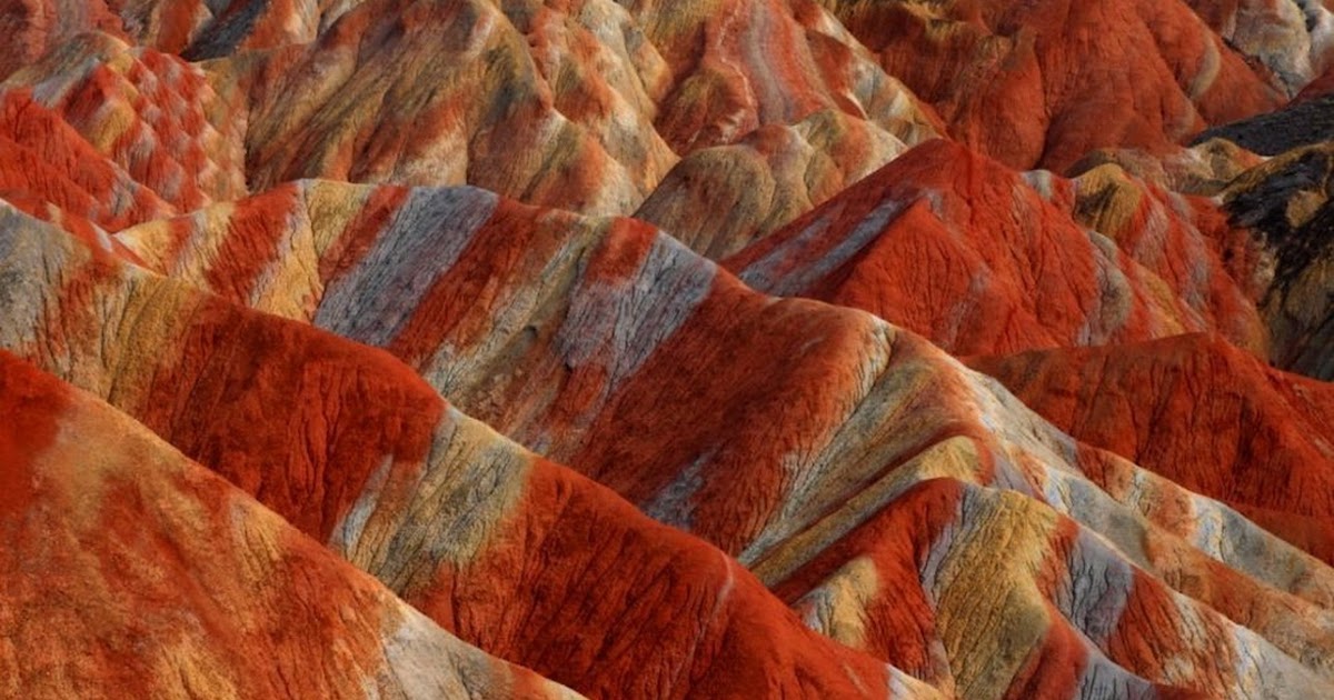 Aspundir: Colored Mountains Of China