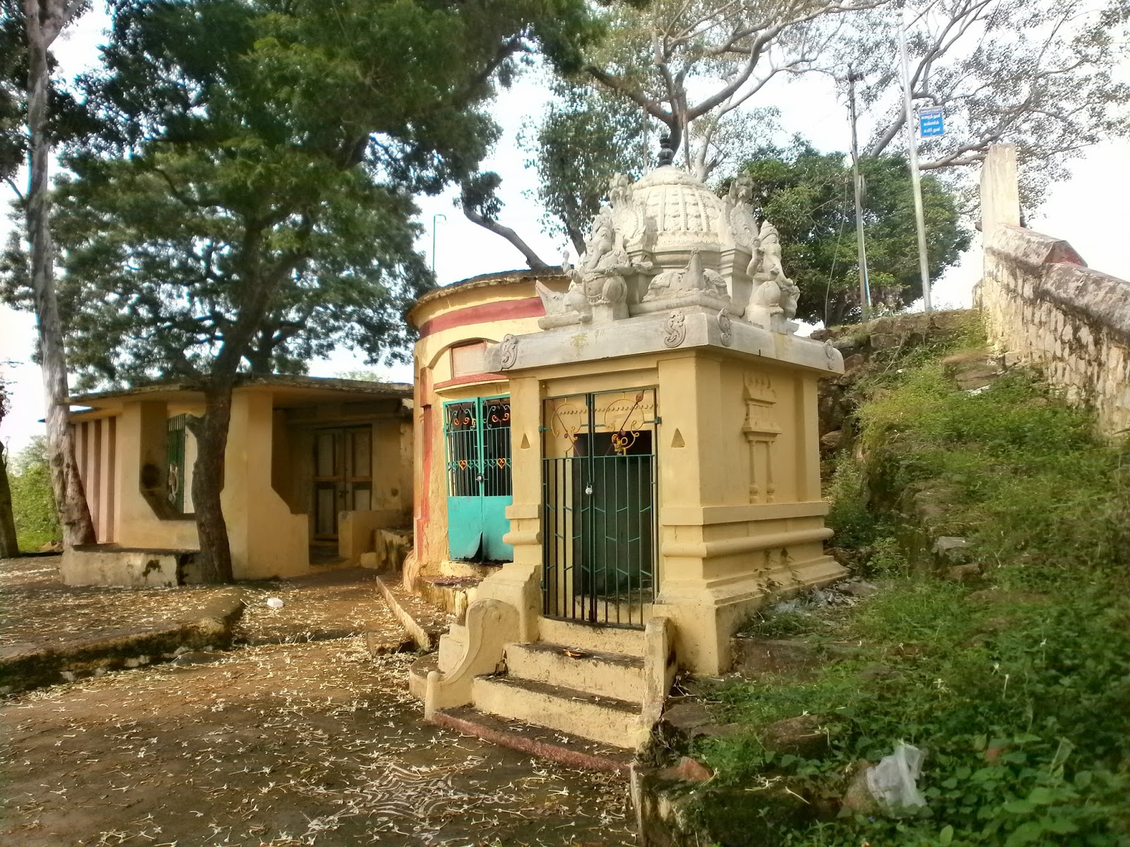 Temple Traveller