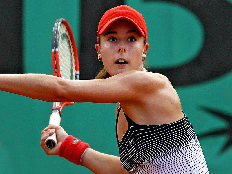 Celebrity Swimsuit: Alize Cornet Profile, Photoes & Wallpapers 2011