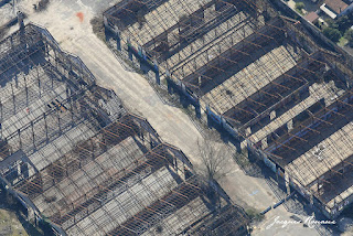 Photo aerienne de batiments en ruine à Bordeaux