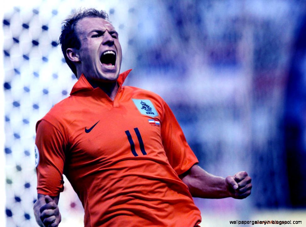 Robben Celebratiion Goal Football Wallpaper 14034 Wallpaper Robben Celebratiion Goal Football Wallpaper 14034 Wallpaper