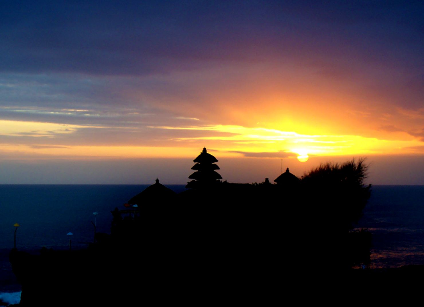 Amazing Sunset Tanah Lot Indonesia Hd Wallpaper All Wallpapers Amazing Sunset Tanah Lot Indonesia Hd Wallpaper All Wallpapers