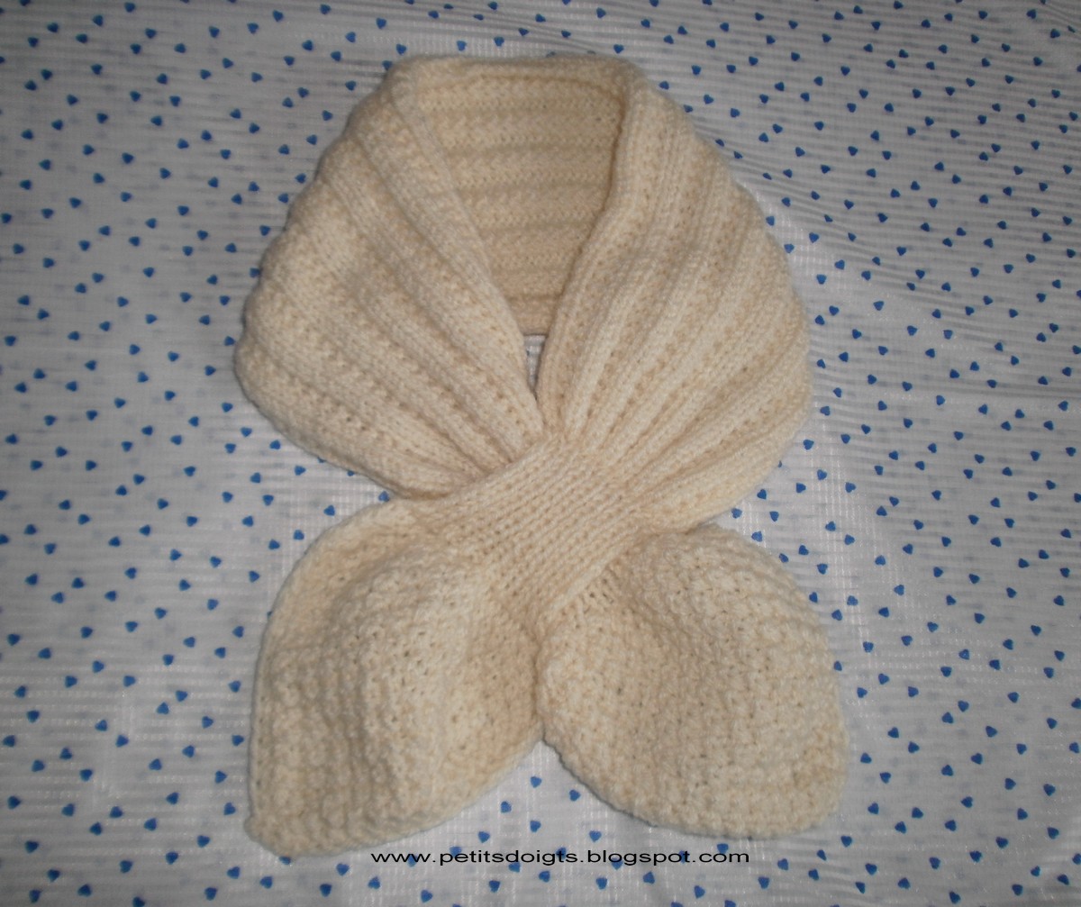 tricoter une feuille en laine