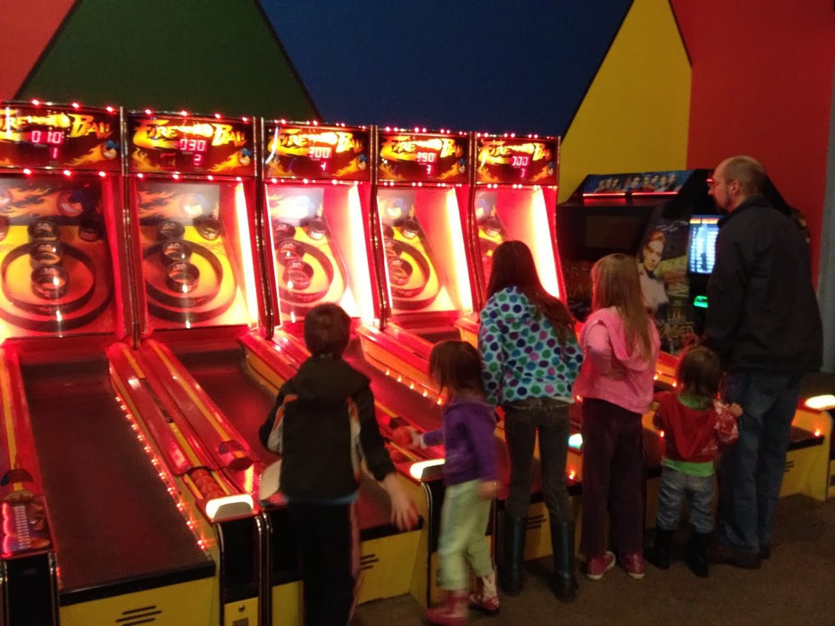 Cummins Life Austin�s Park n� Pizza Celebrates 10th Anniversary